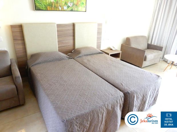 Poze Nelia Gardens 6