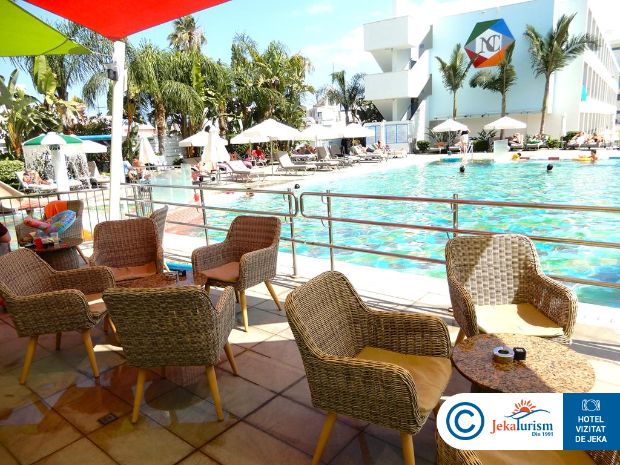 Poze Nicholas Color 11