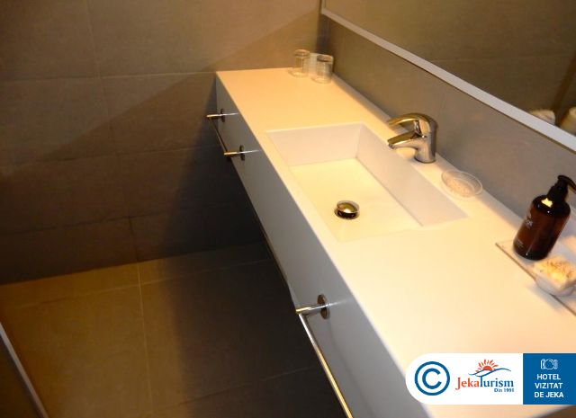 Poze Nissi Beach Resort 13