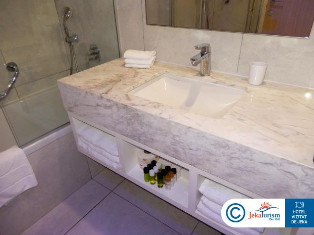 Poze Nissiblu Beach Resort 12