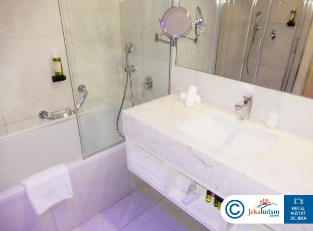 Poze Nissiblu Beach Resort 21