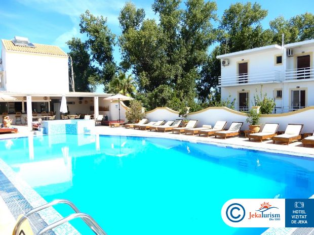 Poze Oasis Beach Club 18