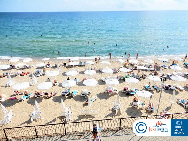 Poze Paraiso Beach 9