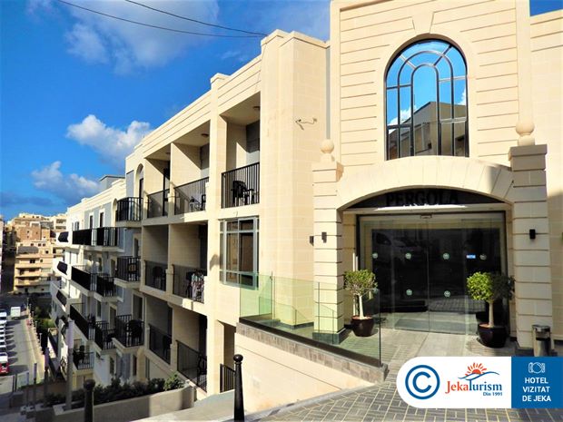 Poze Pergola Club And Spa Mellieha