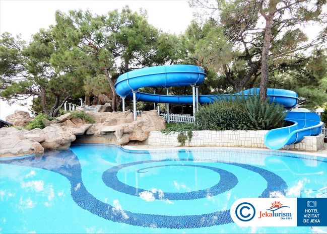 Poze Pirate's Beach Club 8