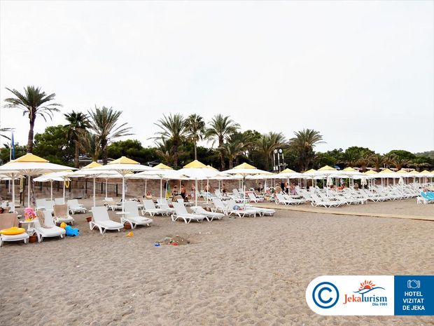 Poze Pirate's Beach Club 9