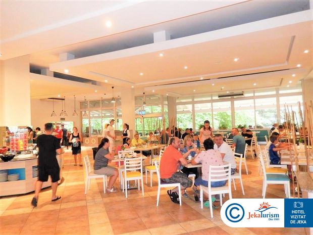 Poze Ralitsa Aqua Club 13