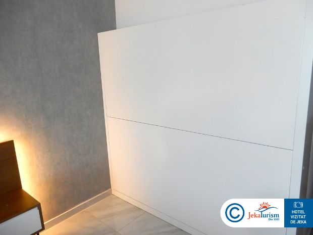 Poze Pavlo Napa Beach 10