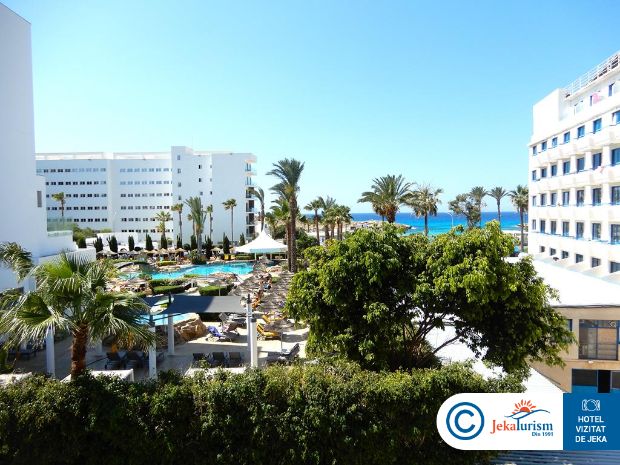 Poze Pavlo Napa Beach 13