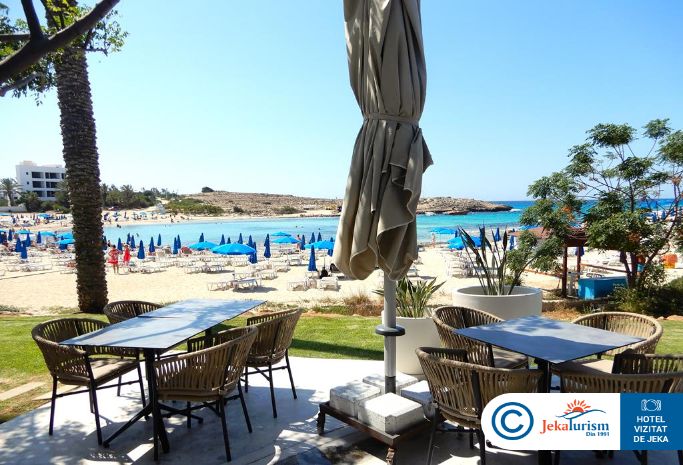 Poze Pavlo Napa Beach 15