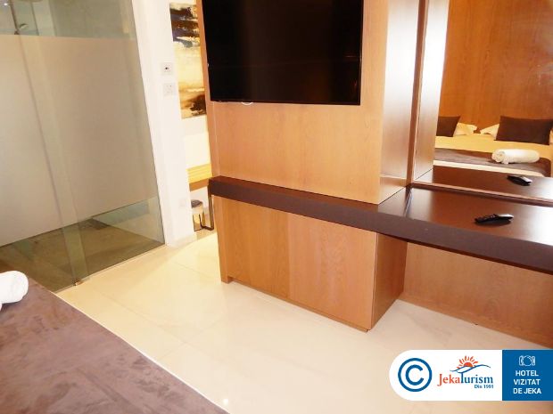 Poze Pavlo Napa Beach 6