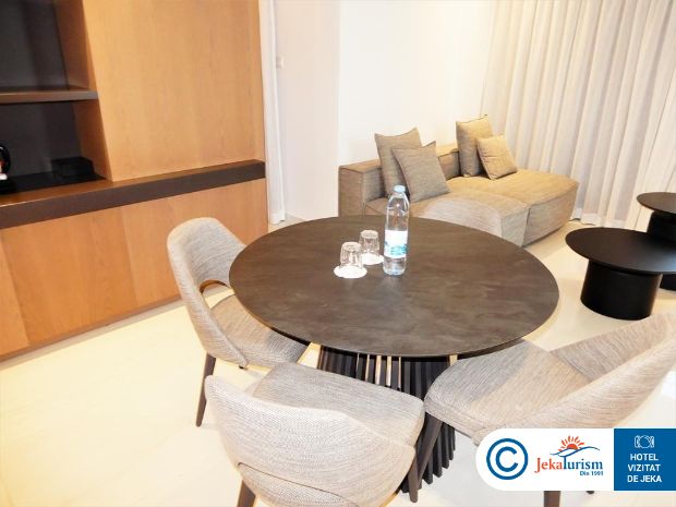 Poze Pavlo Napa Beach 7