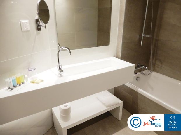 Poze Pavlo Napa Beach 8