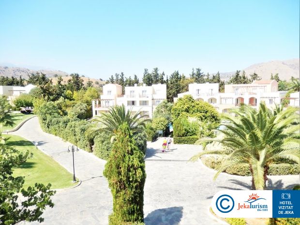 Poze Pilot Beach Resort Bungalows 19