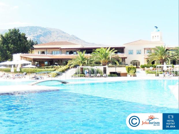 Poze Pilot Beach Resort Bungalows Creta
