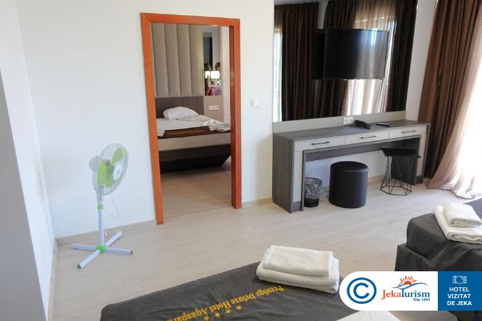 Poze Prestige Hotel And Aquapark 8