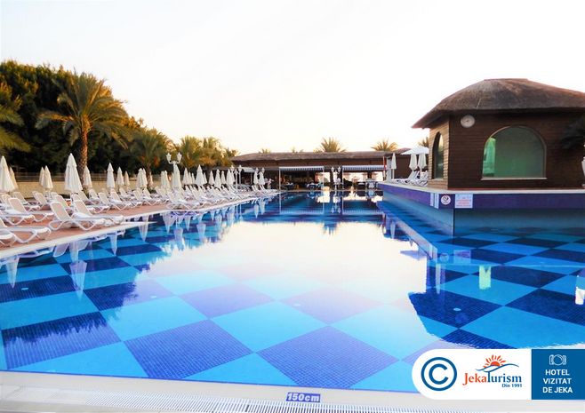 Poze Quattro Beach Spa And Resort 16