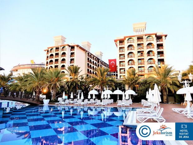 Poze Quattro Beach Spa And Resort Alanya
