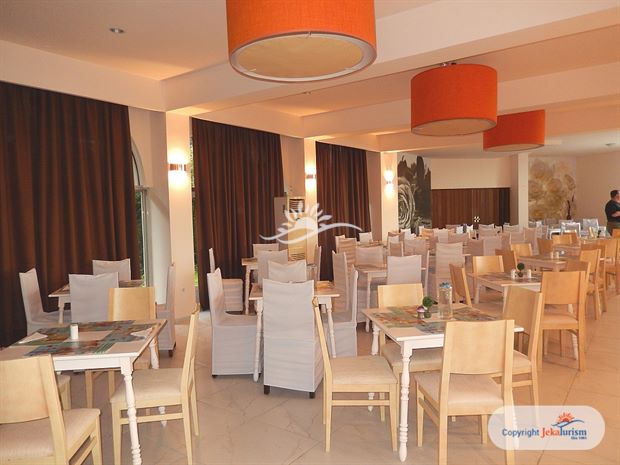 Poze The Royal Grand 6