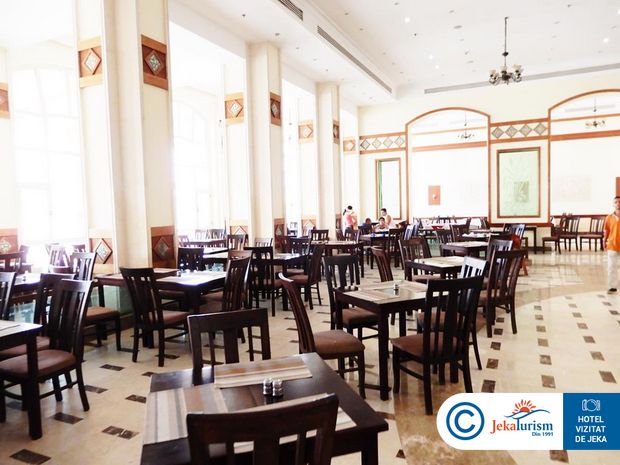 Poze Royal Lagoons Resort & Aqua Park 6