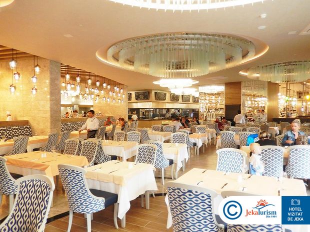 Poze Royal Wings Turcia