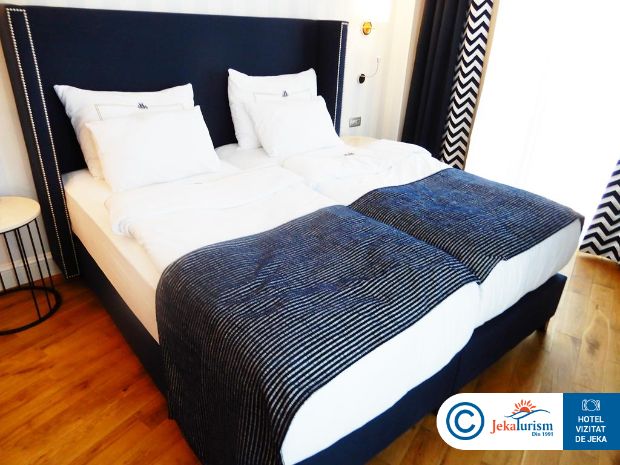 Poze Rubi Platinum Sign 13