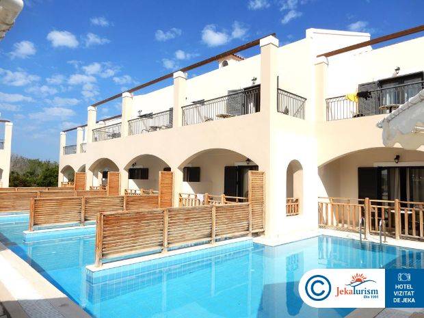 Poze Roda Beach Resort & Spa 10