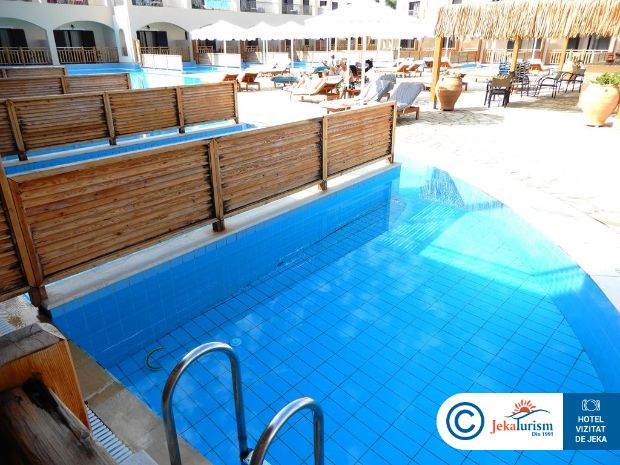 Poze Roda Beach Resort & Spa 14