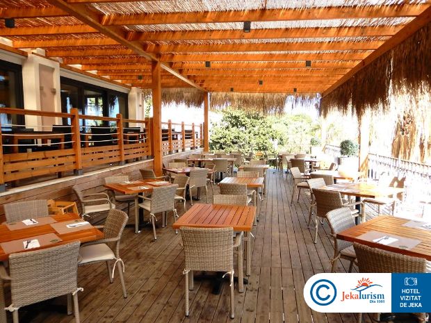 Poze Roda Beach Resort & Spa 17