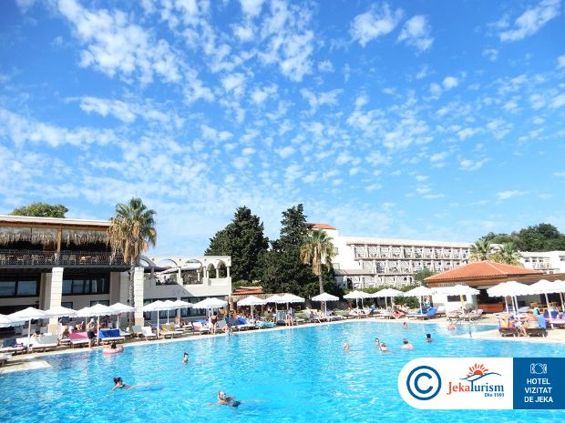 Poze Roda Beach Resort & Spa Corfu