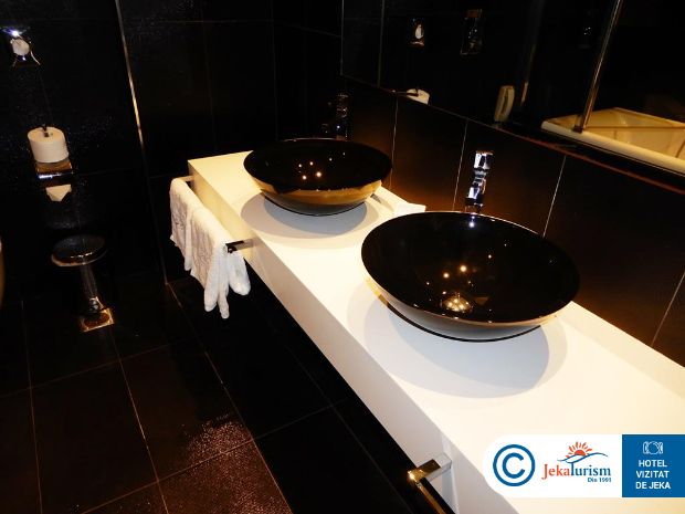 Poze Royal Paradise Beach Resort & Spa 10