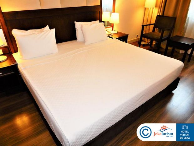 Poze Seven Seas Life 6