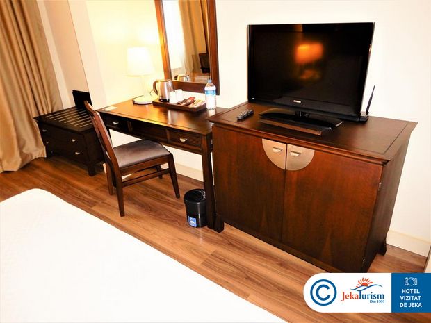 Poze Seven Seas Life 7