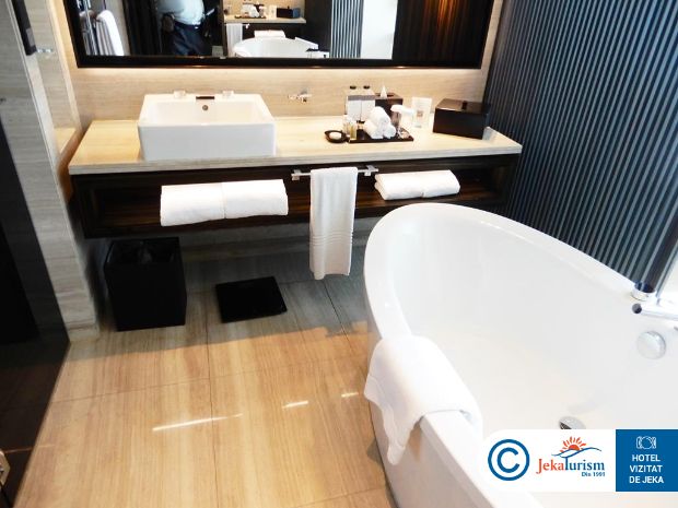 Poze Sheraton Grand 8