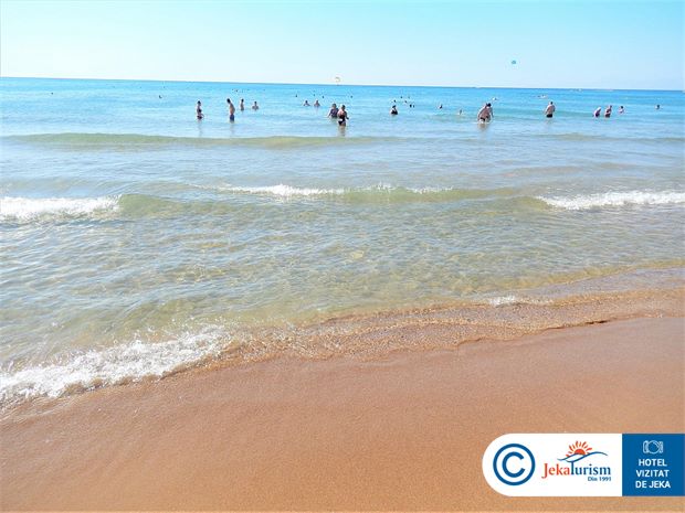 Poze Side Royal Palace 20