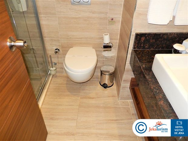 Poze Side Royal Palace 8