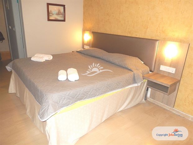 Poze Silver Bay Grecia