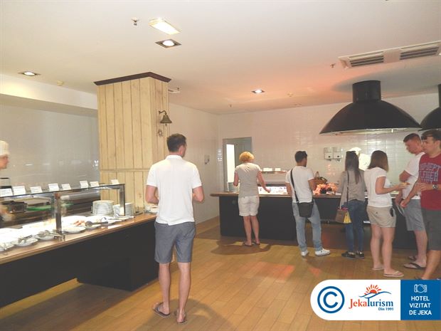 Poze Amadria Park Ivan 6