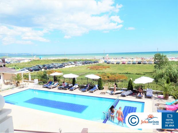 Poze Sunny Castle 11