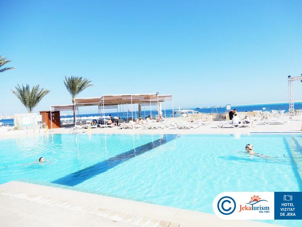 Poze Sunrise Holidays 12