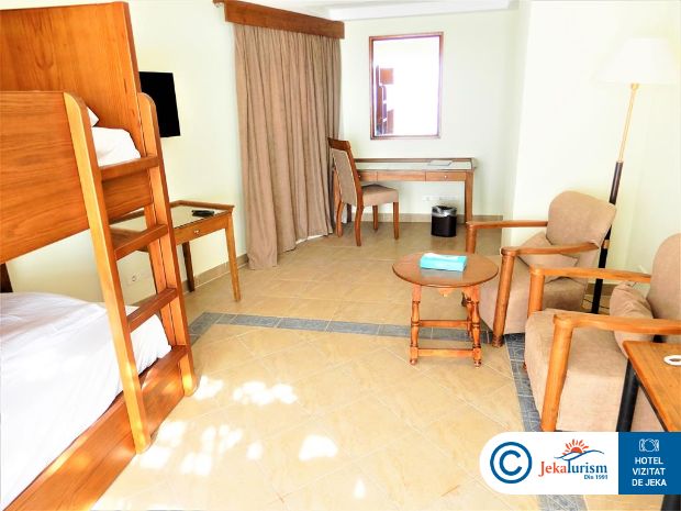 Poze Sunrise Remal Beach 13