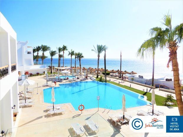 Poze Sunrise Remal Beach 17