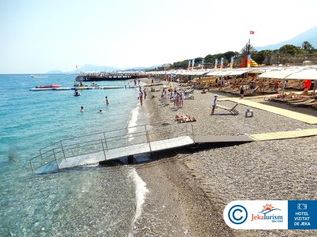 Poze Sailor's Beach Club 21