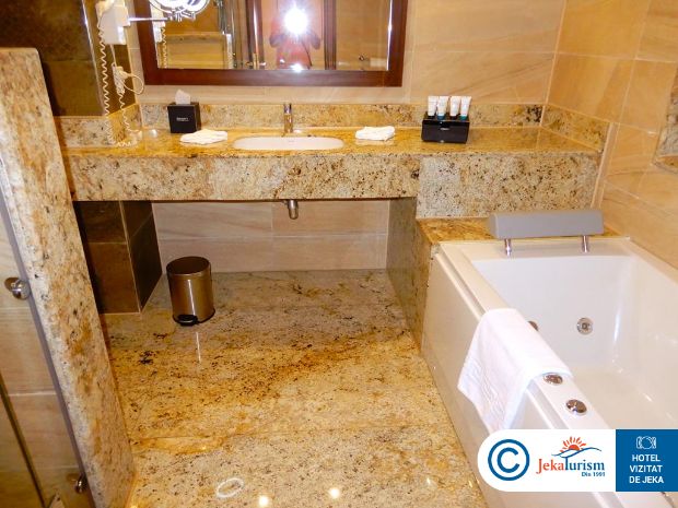 Poze Serenity Alpha Beach 7