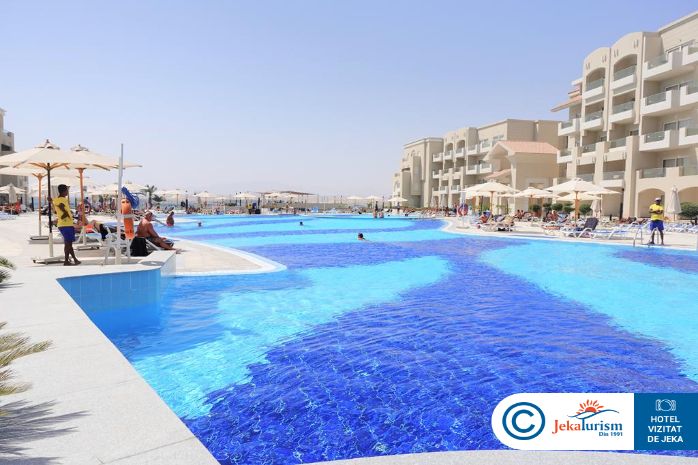 Poze Serenity Sky Arc Resort 8