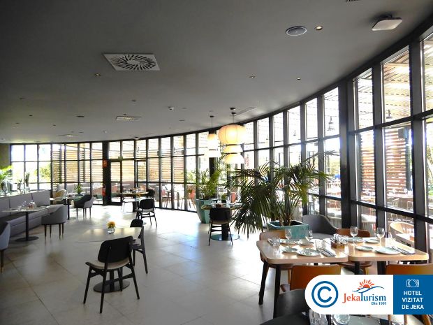 Poze Sir Anthony Spania