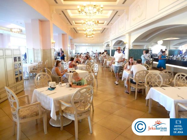 Poze Starlight Resort 19