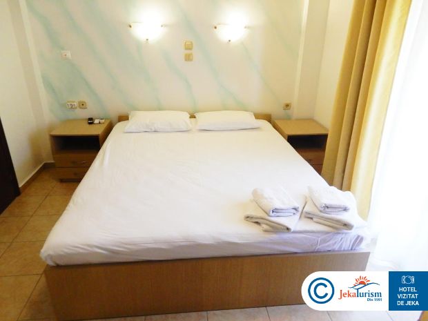 Poze Studios Anassa Grecia