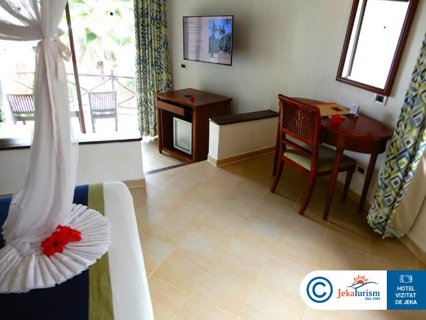 Poze Sultan Sands Island Resort 8