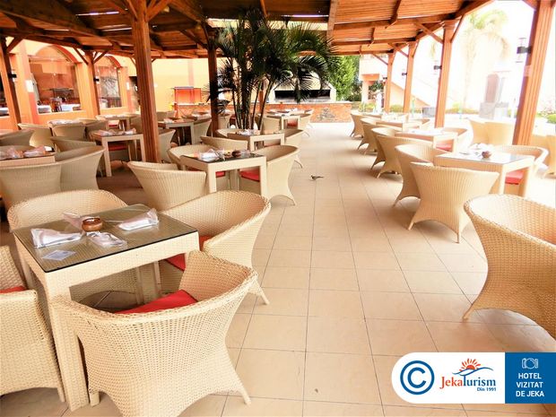 Poze The Three Corners Happy Life Beach Resort 7